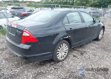 2010 Ford Fusion Hybrid from USA, damaged, VIN 3FADP0L36AR172270
